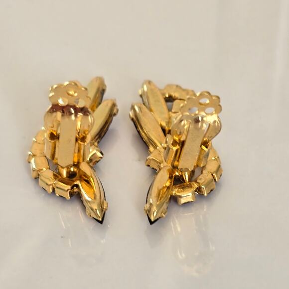 Vintage Clip On Earrings Pink Navette Purple Black Rhinestone Gold Tone Glam - Picture 7 of 10